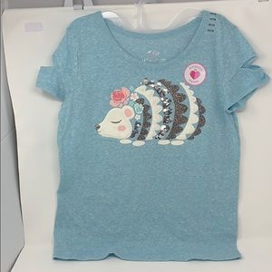 Girl’s shirt Justice brand